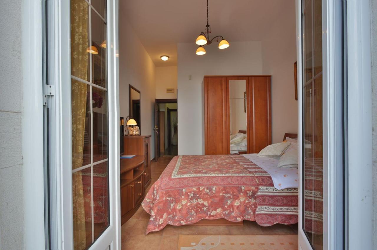 Royal Holiday Apartments Sveti Stefan Exteriér fotografie