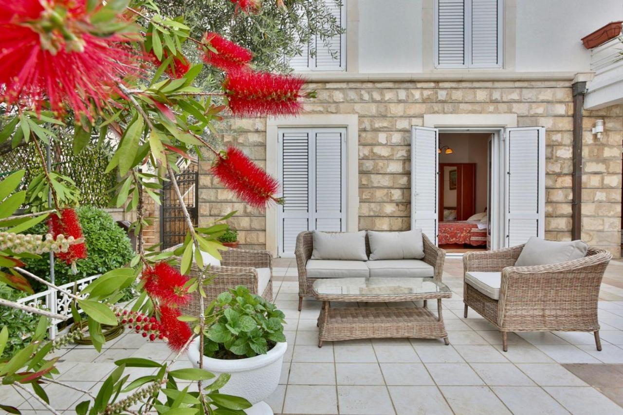 Royal Holiday Apartments Sveti Stefan Exteriér fotografie