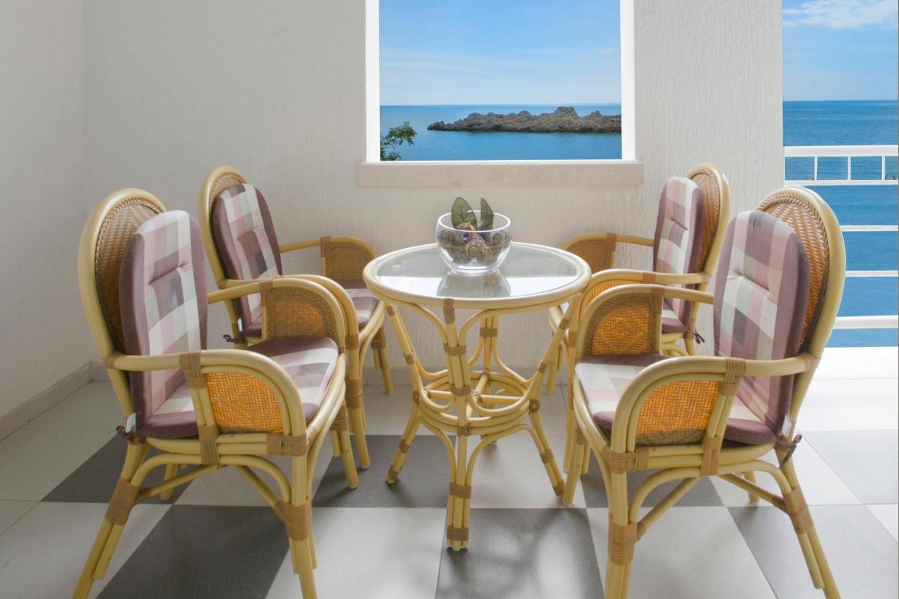 Royal Holiday Apartments Sveti Stefan Exteriér fotografie