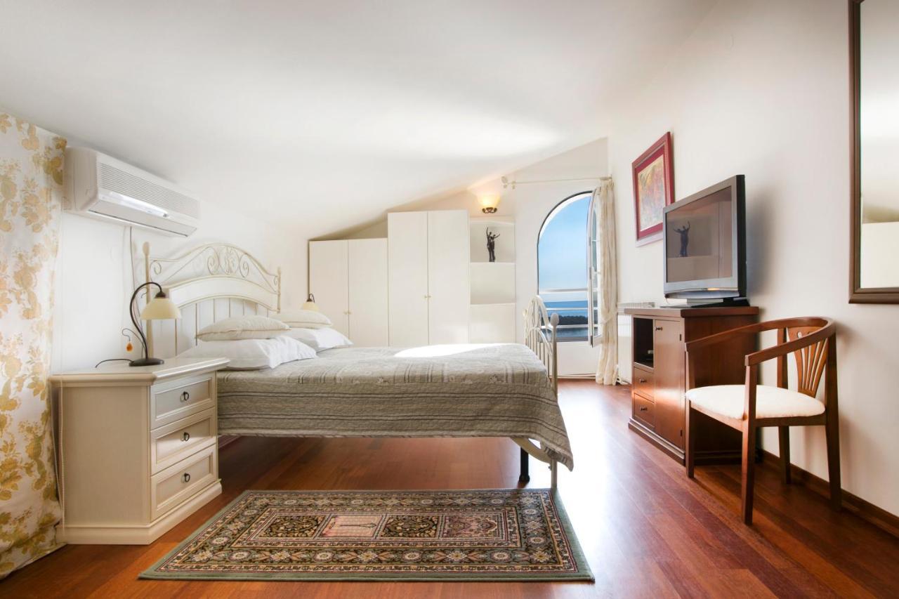 Royal Holiday Apartments Sveti Stefan Exteriér fotografie