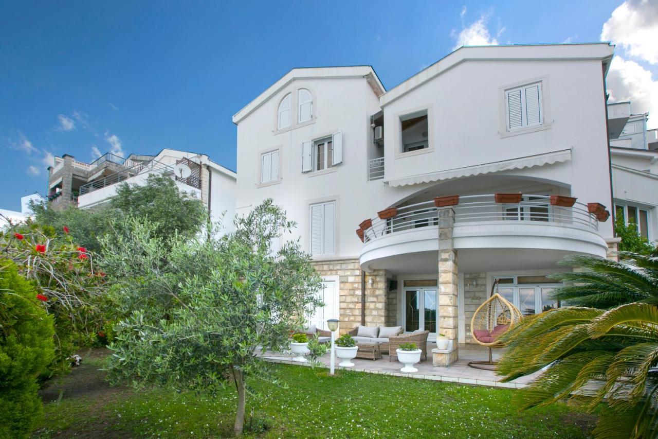 Royal Holiday Apartments Sveti Stefan Exteriér fotografie