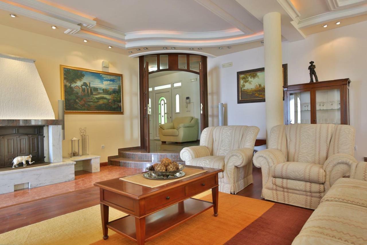 Royal Holiday Apartments Sveti Stefan Exteriér fotografie